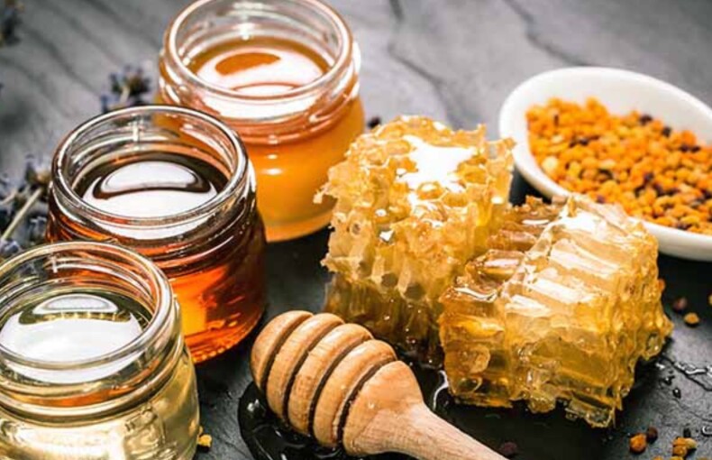 Multifloral Honey vs. Manuka Honey – Which One Should You Choose