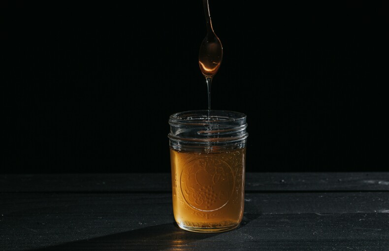 Incorporating Honey into Your Daily Skincare Routine: A Guide to Natural Radiance